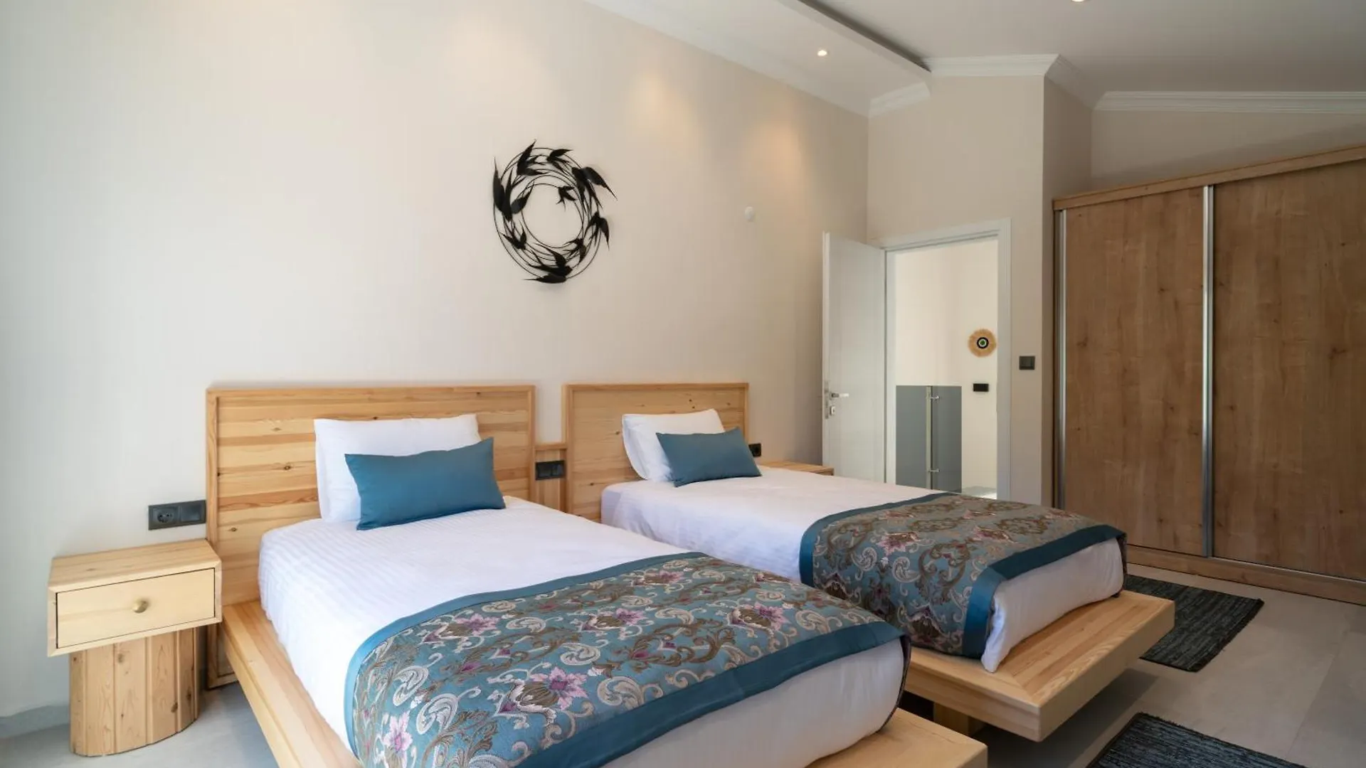 Loop House - Luxury Villa With Pool In Yesiluezuemlue フェティエ